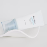 Madagascar Centella Hyalu-Cica Water-Fit Sun Serum - Imagen 3